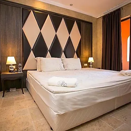 Elenite Premium Hotel